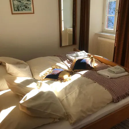 Hotel Echo-2
