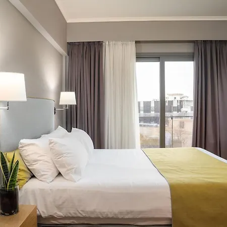 Chroma Fashion Rooms & Apartments-2