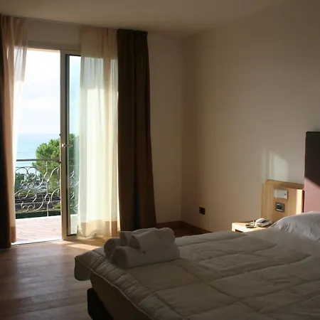 Villa Eva Hotel-3