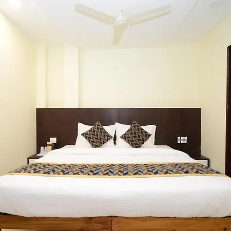 Hotel O By Oyo Rashika Palace-2