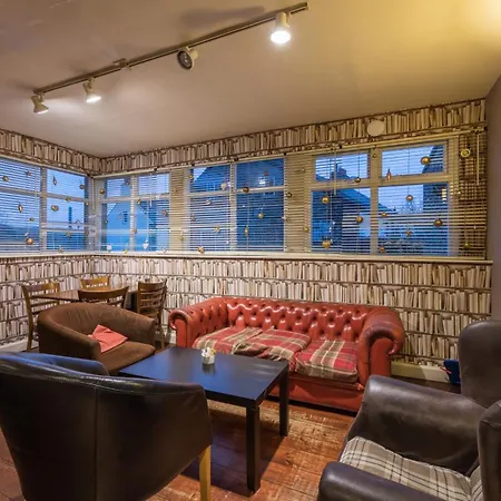 Alston House Hotel-3