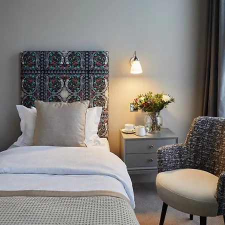 Hertford House-2