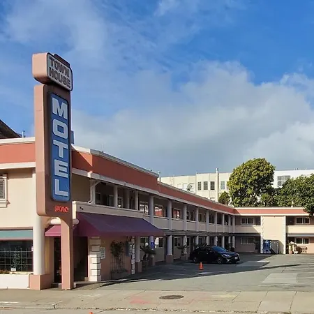 Town House Motel-2