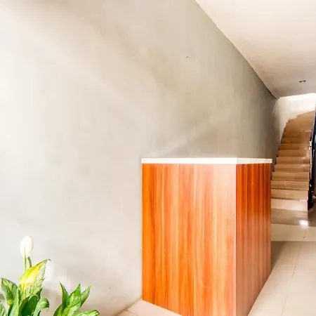 Reddoorz Near Graha Cijantung Mall-3
