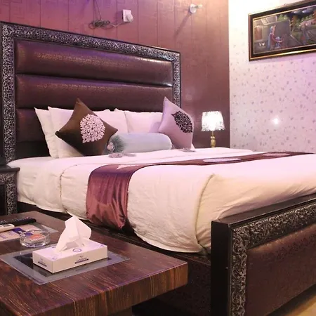 Hotel The Leschanze-2