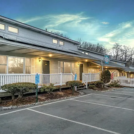 East Shore Lodging-3
