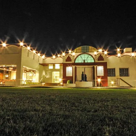 Casa Blanca - A Boutique Resort-3