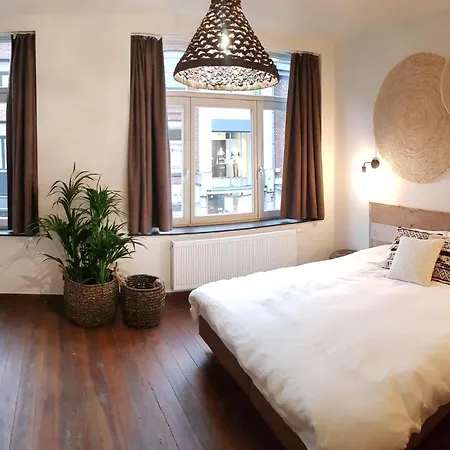 Anthos B&B-3