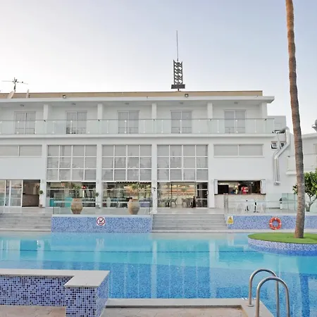 Fedrania Gardens Hotel-2