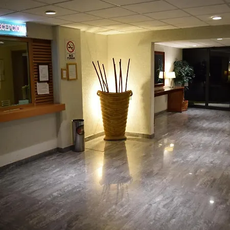 Hotel & Suites La Marquesa-3