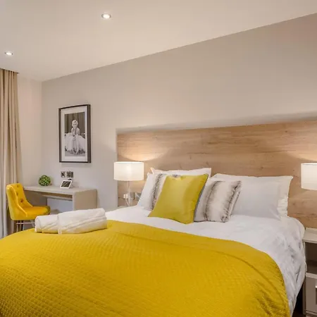 Dwell City Living-3