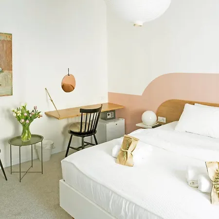 Annie'S Bed&Breakfast-2