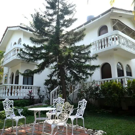 Colonia Santa Maria, A Club M Associate-3