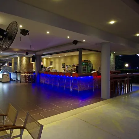 Sun Beach Hotel-2
