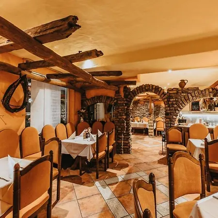 Hotel Restaurant Adria Stuben Brühl-2