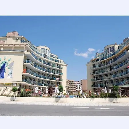Julia Family Apartments-2