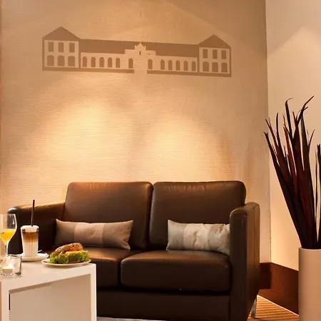 Hotel Neuer Karlshof-2