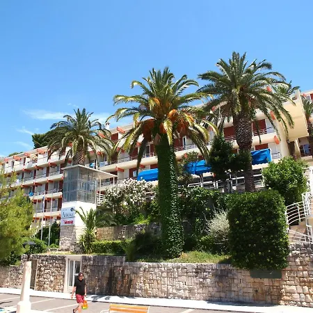 Hotel Aurora-3