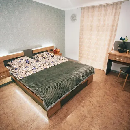 4Rooms-3