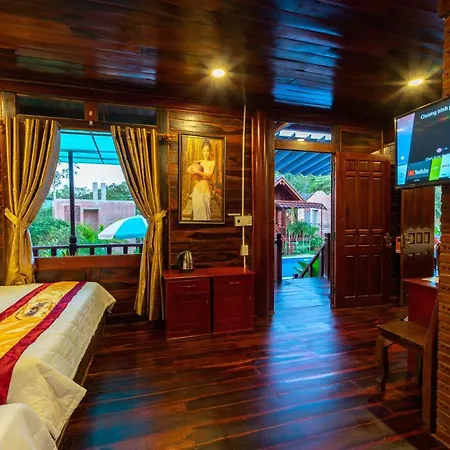 Anna Pham Bungalow - Friendly Local-3