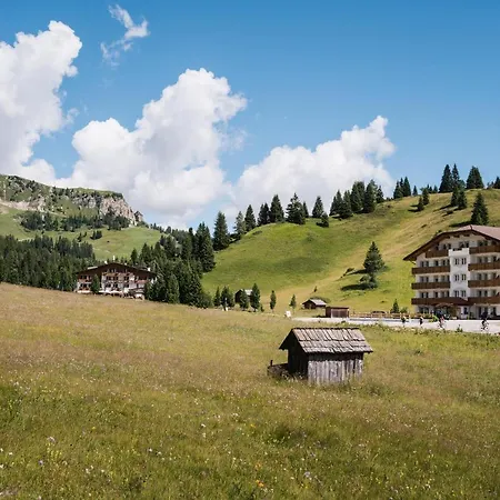 Apparthotel Sellaronda-2