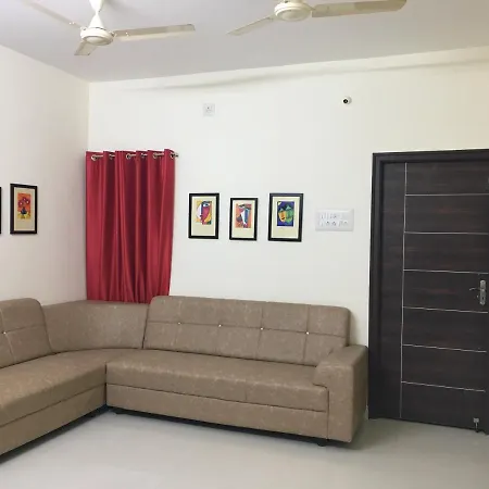 Grand Suites Srirangam - Walk To Temple-2