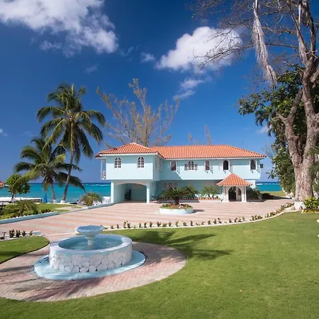 Edgewater Beach Villa - Beach Front, Close To All Attractions-3