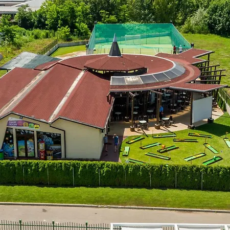 Aqua Nevis Hotel & Aqua Park-3