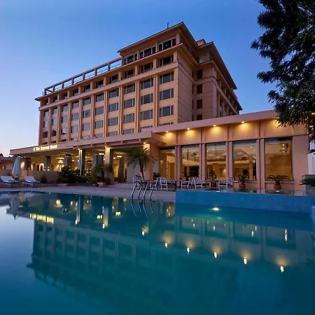 The Everest Hotel-2