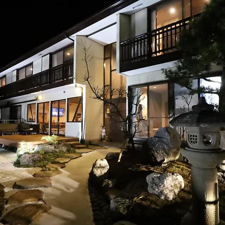 Onsen & Garden -Asante Inn--3