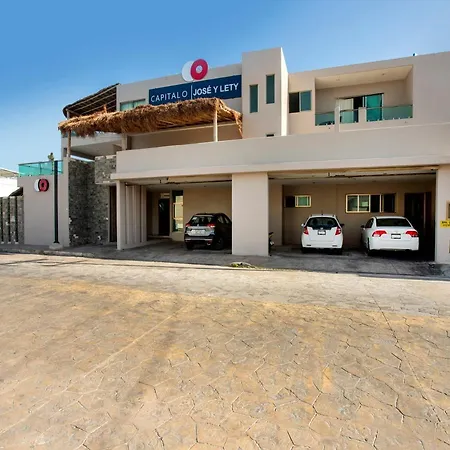 José y Glendy Hotel-2