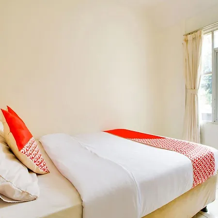 Oyo 2554 Hotel Arimbi Lama Dewi Sartika-3