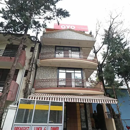 Oyo 28173 Hotel Reeva-2