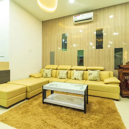 Paradise Hotel-2