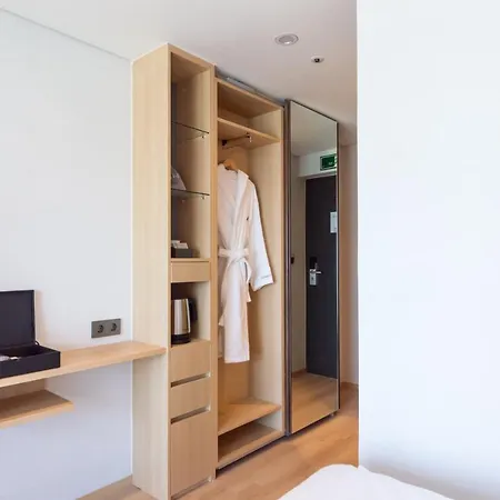 Connect Busan Hotel & Residence-2
