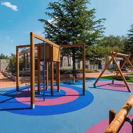 Eurocamp Mobile Homes At Campsite Park Umag-2