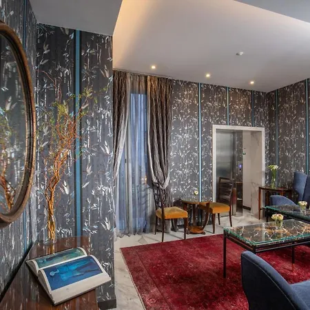 The Inn At The Spanish Steps Luxury Collection - Mario De' Fiori Suite-3