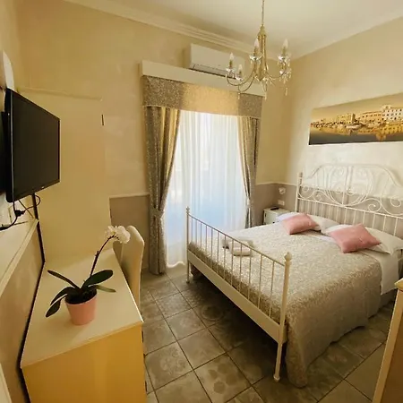 Domus Valadier B&B Guesthouse-3