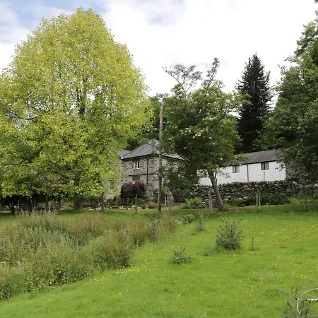 Beaver Grove Cottage-2