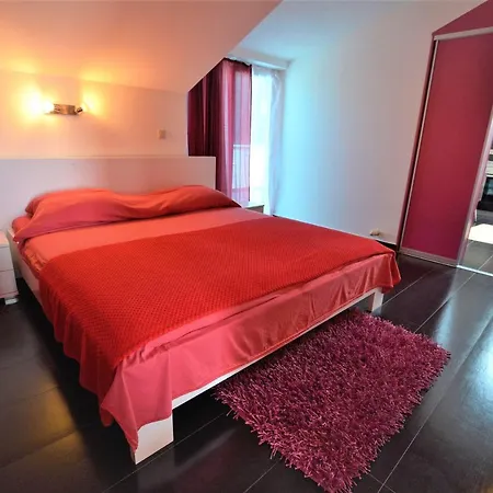 Villa Avantgarde-2