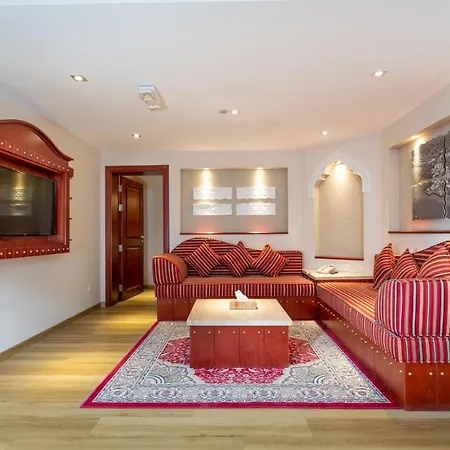Al Liwan Suites Rawdat Al Khail-3