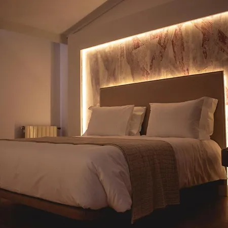 Up Hmb Hotels-2