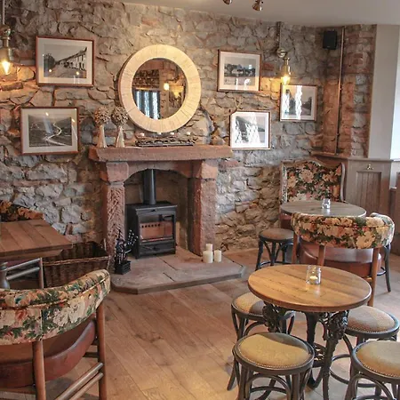 The Pooley Bridge Inn-3