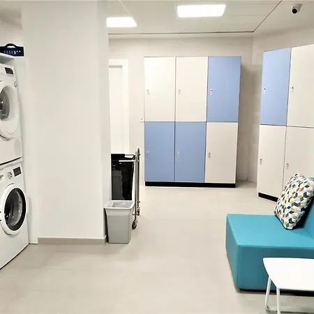 Ahoy Apartments-2