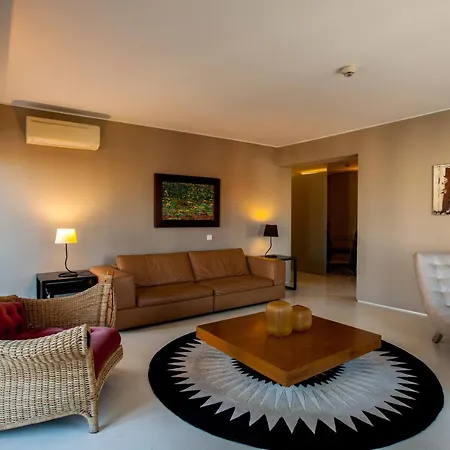 Apartments Pateo - Lisbon Lounge Suites-3