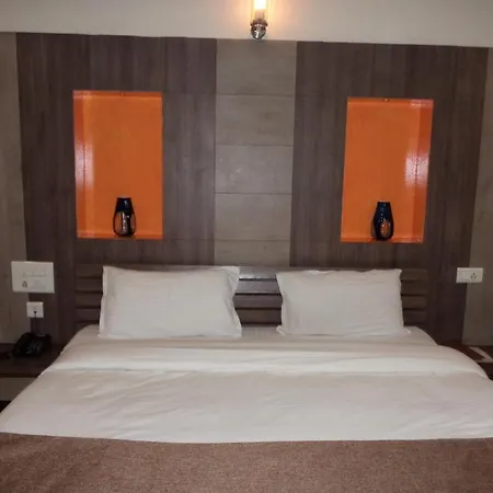 Hotel Majestic Shillong-3