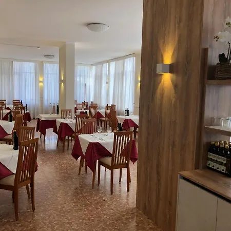 Hotel Karibe-2