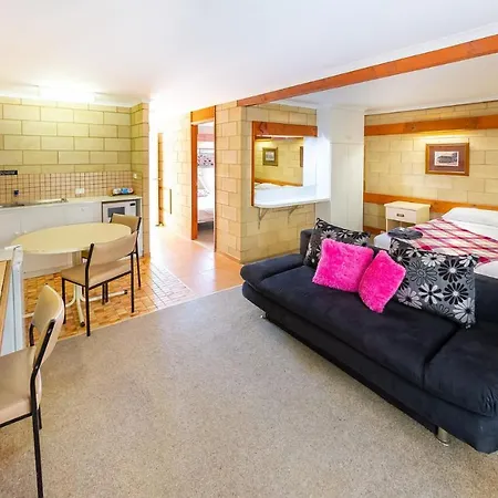 Barham Bridge Motor Inn-2