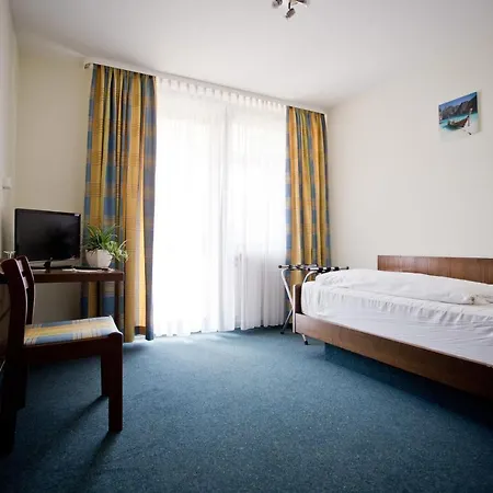 Hotel Lindenhof-2