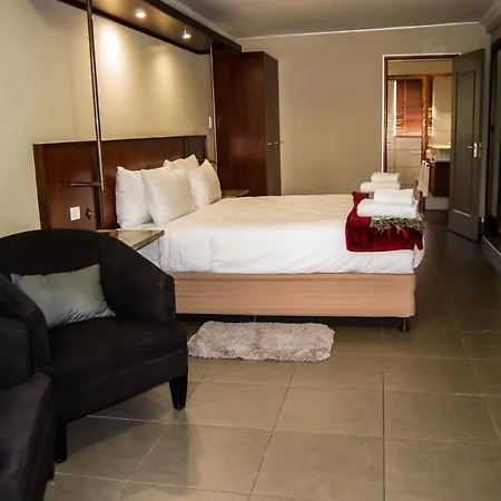 Fig Tree Guesthouse-3